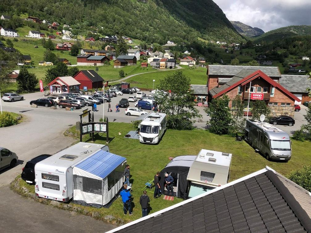 Skysstasjonen Cottages Roldal Exterior photo
