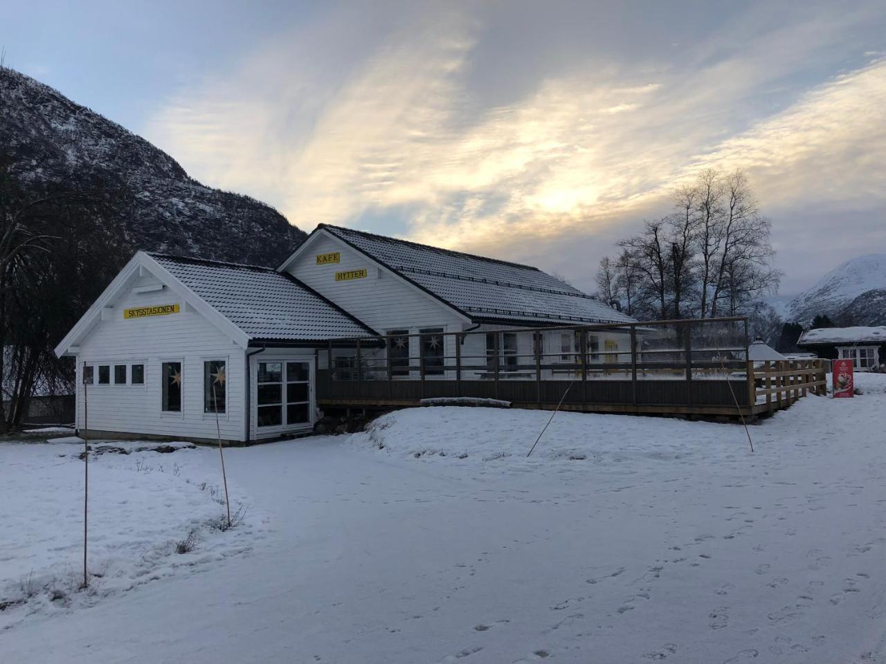 Skysstasjonen Cottages Roldal Exterior photo